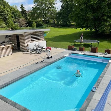 Appartement 5 Personnes Avec Acces Piscine Et Jacuzzi Villers-la-Ville Bagian luar foto