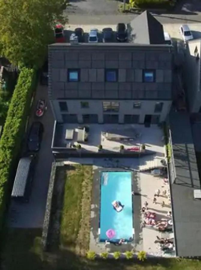 Appartement 5 Personnes Avec Acces Piscine Et Jacuzzi Villers-la-Ville Bagian luar foto