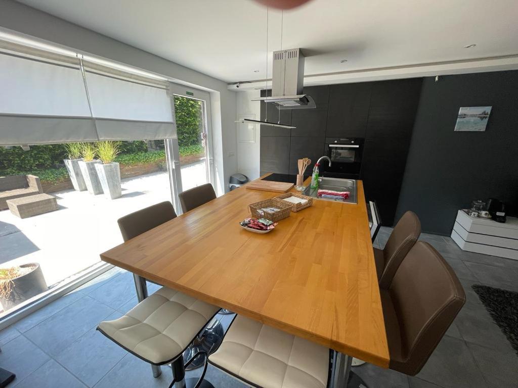 Appartement 5 Personnes Avec Acces Piscine Et Jacuzzi Villers-la-Ville Bagian luar foto